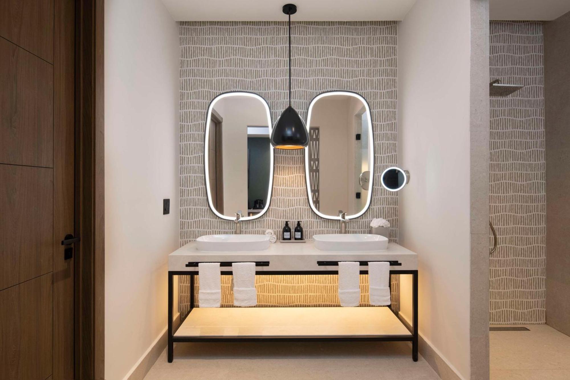Zemi Miches Punta Cana All-Inclusive Resort, Curio By Hilton Esterno foto